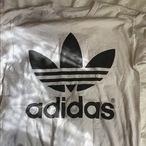Adidas T-Shirt